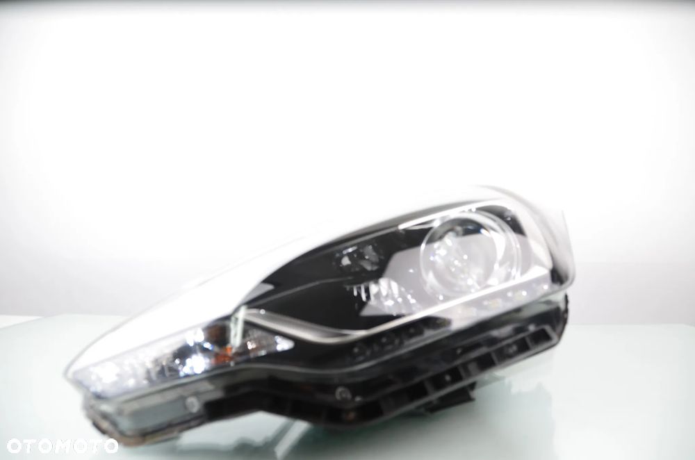 HYUNDAI I20 LINSE LED BJ14-20 92101C8200 Lewy Przedni Oryginał - 2