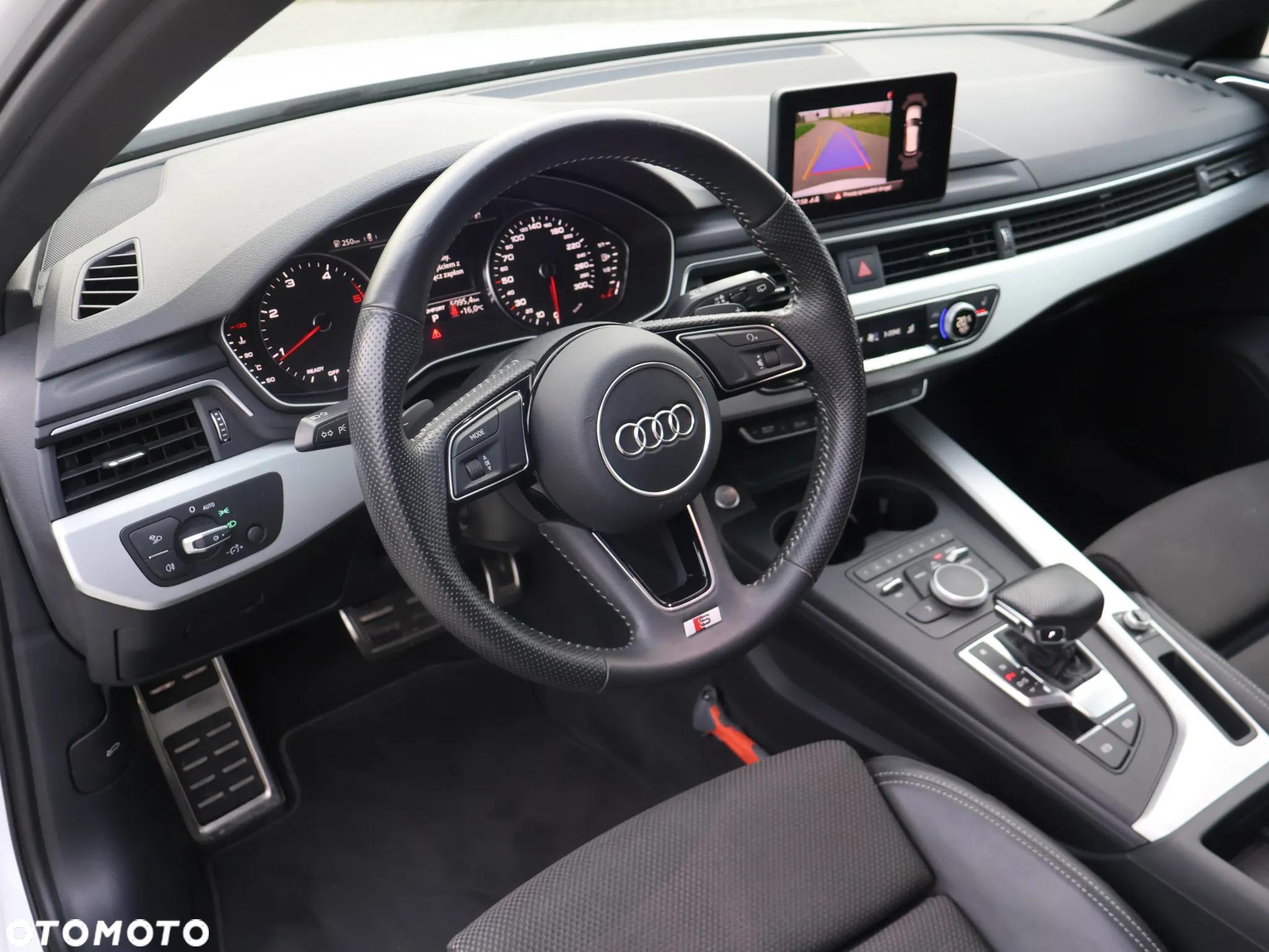 Audi A4 - 32