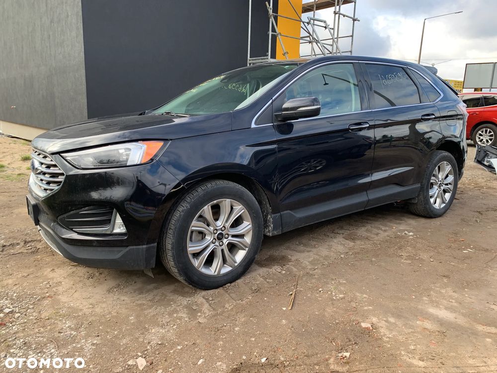 Ford Edge - 11