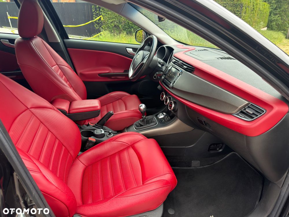 Alfa Romeo Giulietta 1.4 TB 16V Multiair Collezione - 14