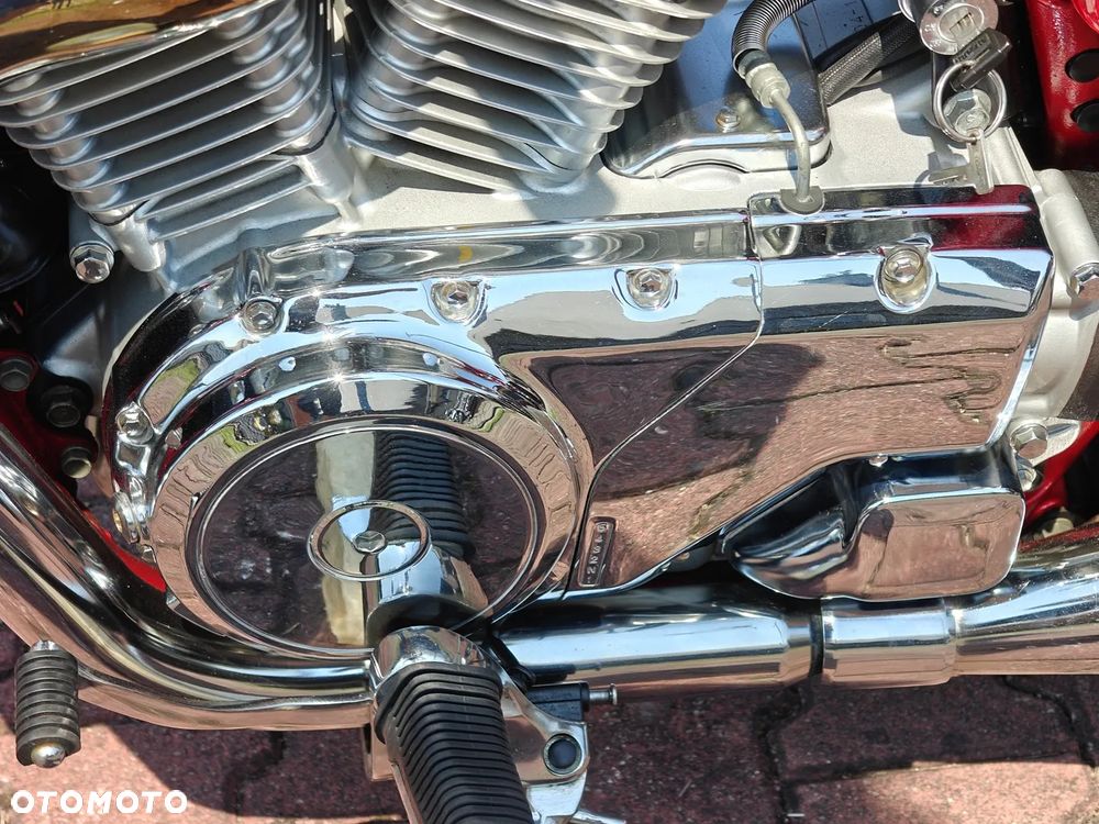 Suzuki Intruder - 38