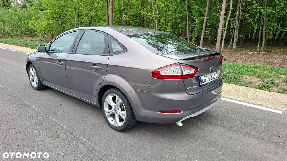 Ford Mondeo 2.0 TDCi Ambiente - 5