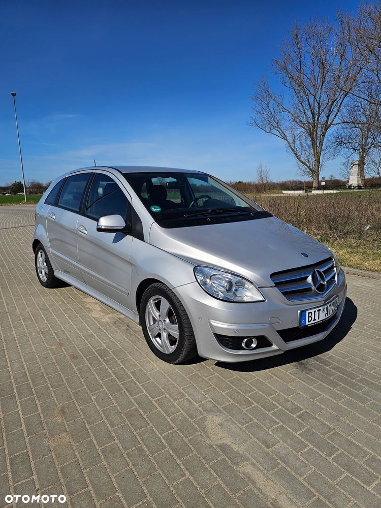 Mercedes-Benz Klasa B 180 CDI Autotronic - 2