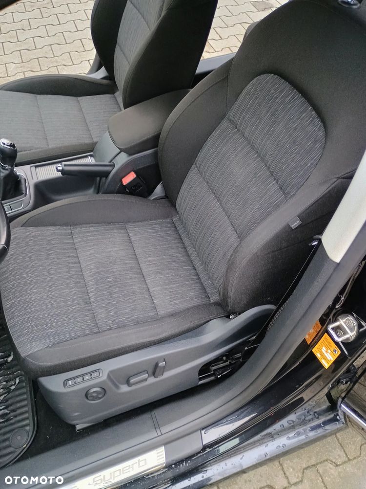Skoda Superb 2.0 TDI Elegance - 13