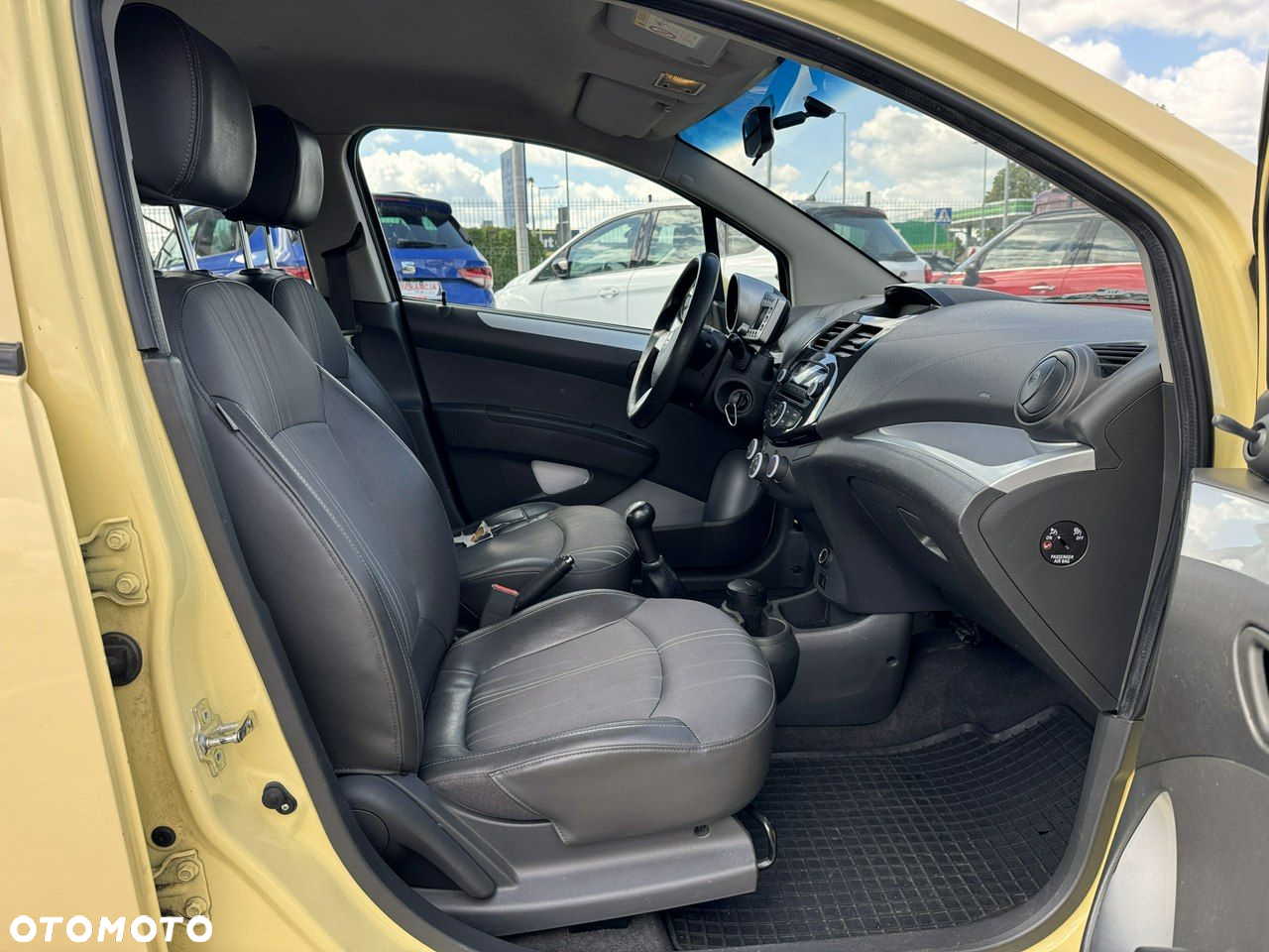 Chevrolet Spark - 14
