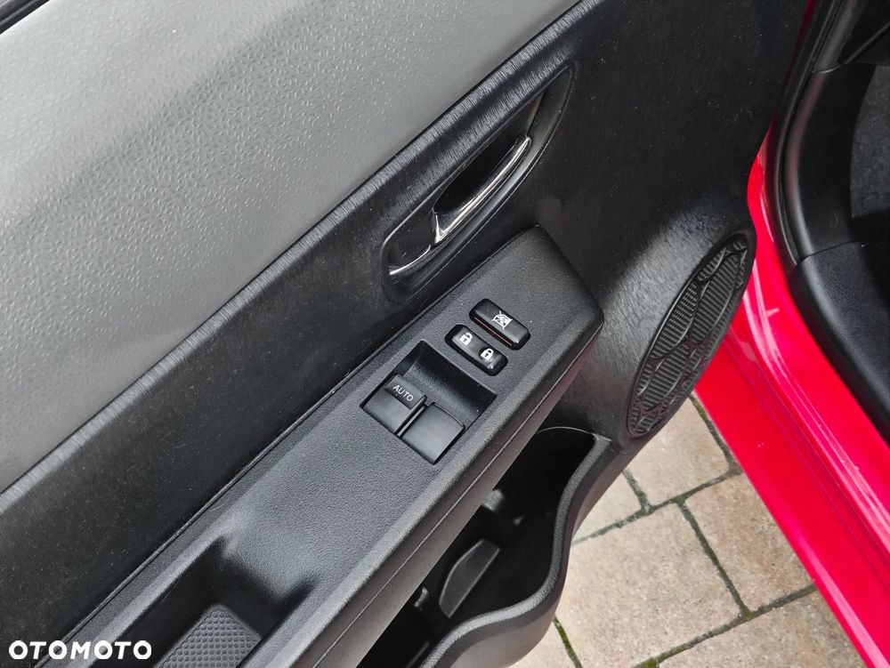 Toyota Yaris 1.33 VVT-i Life - 21