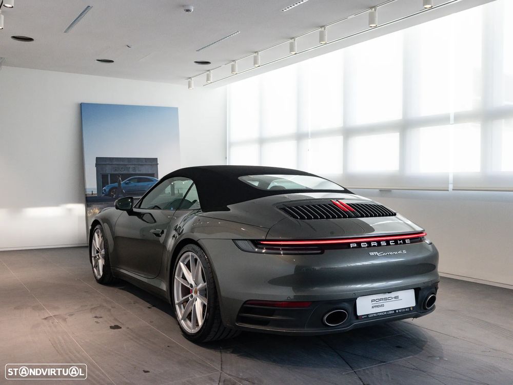 Porsche 911 (992) Carrera 4S PDK - 19