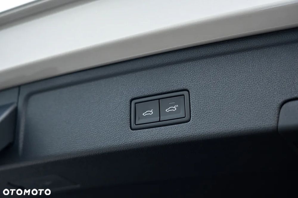 Volkswagen Touareg 3.0 V6 TDI 4Motion DPF Automatik R-Line - 35