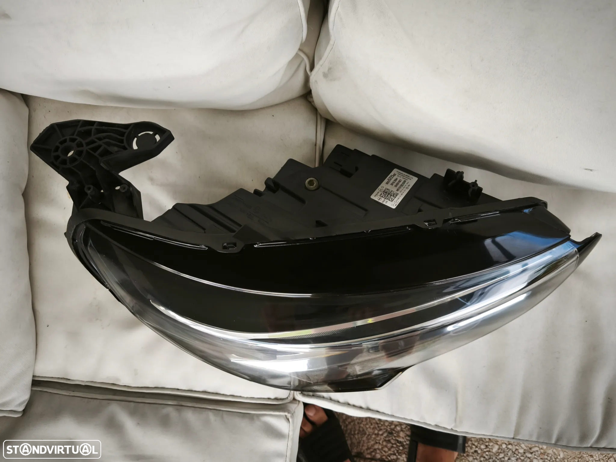 Farol direito full Led Opel corsa F - 4