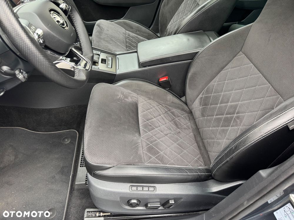Skoda Superb 1.4 TSI Plug-In Hybrid Sportline DSG - 18