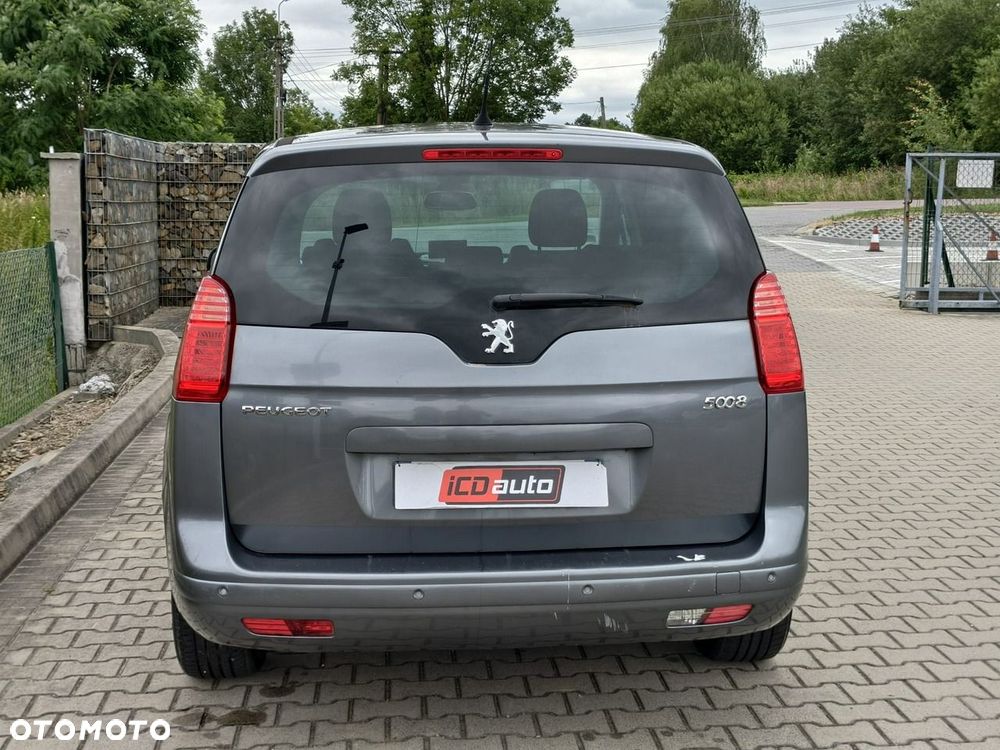 Peugeot 5008 - 6