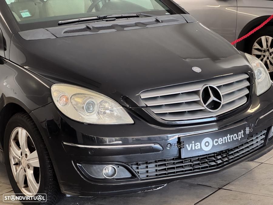 Mercedes-Benz B 180 CDi - 12