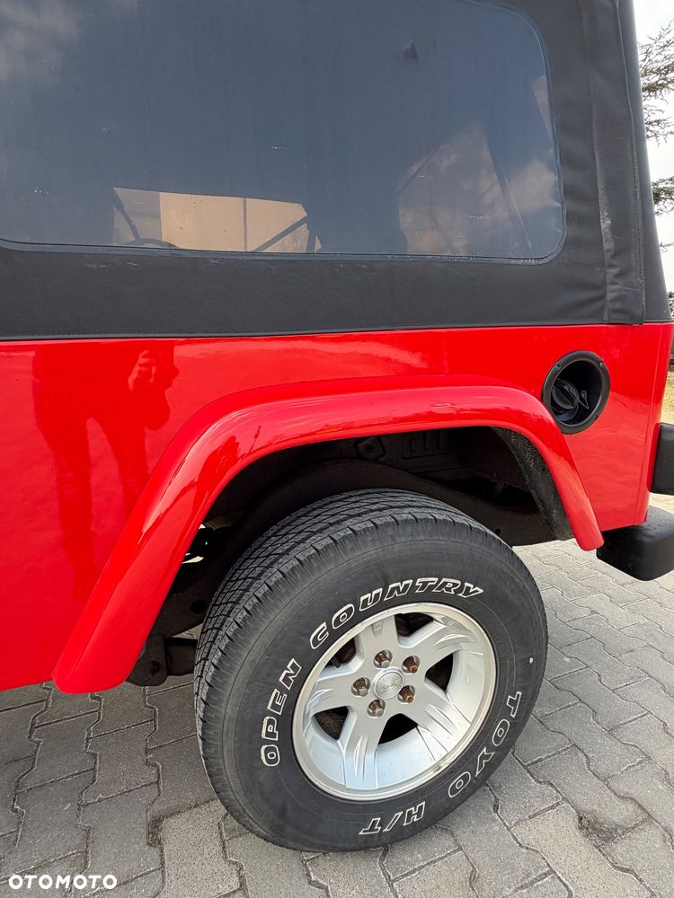 Jeep Wrangler - 26