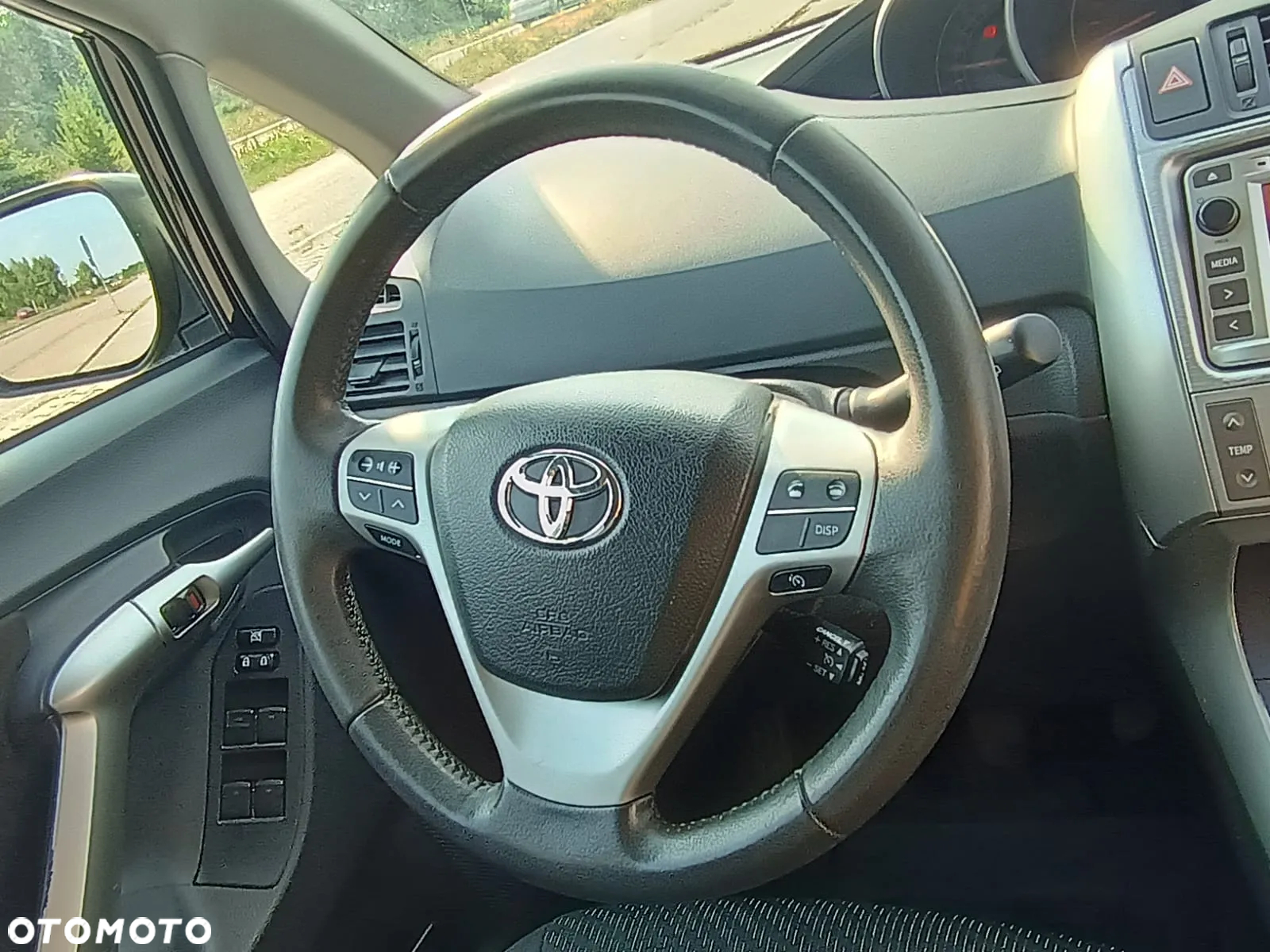 Toyota Verso - 9