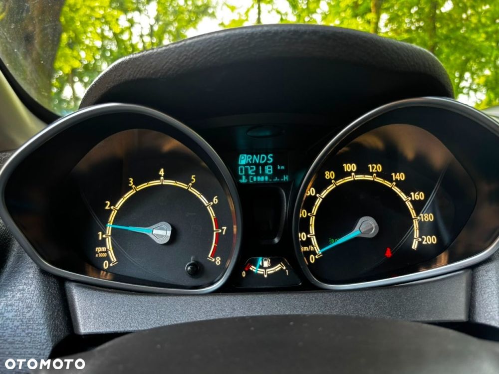 Ford Fiesta - 19