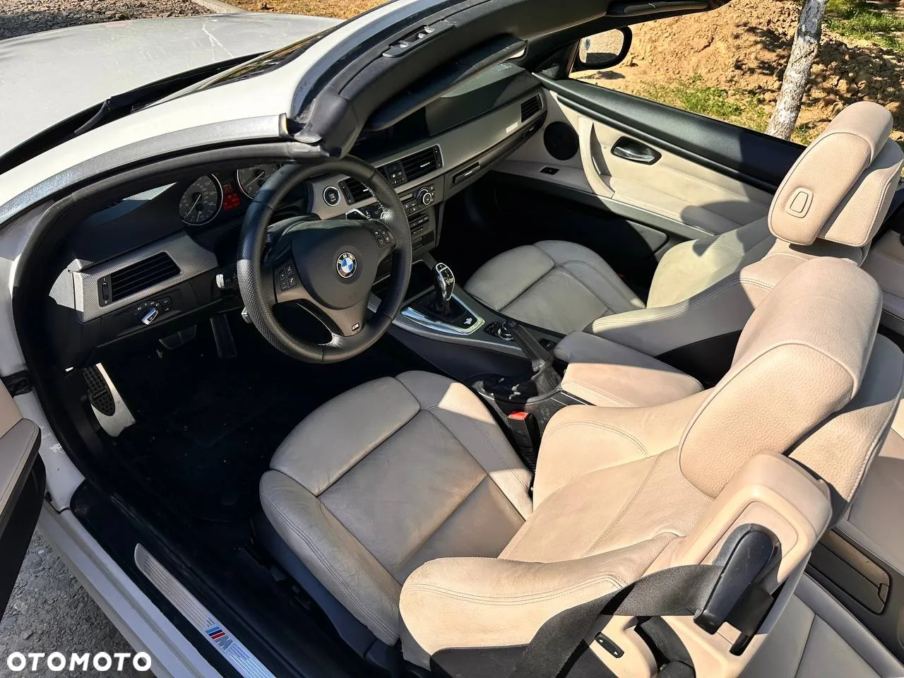 BMW Seria 3 335i Cabrio - 5