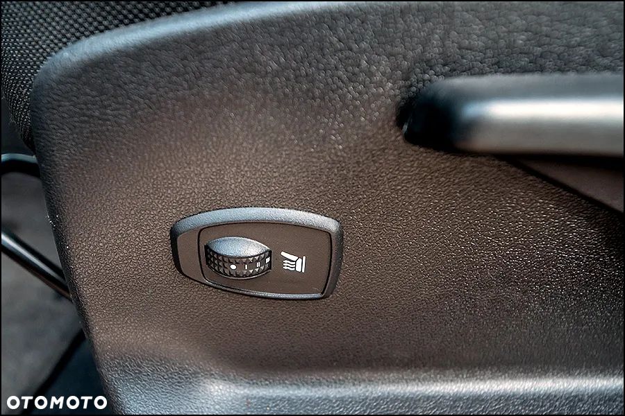 Renault Grand Scenic - 33