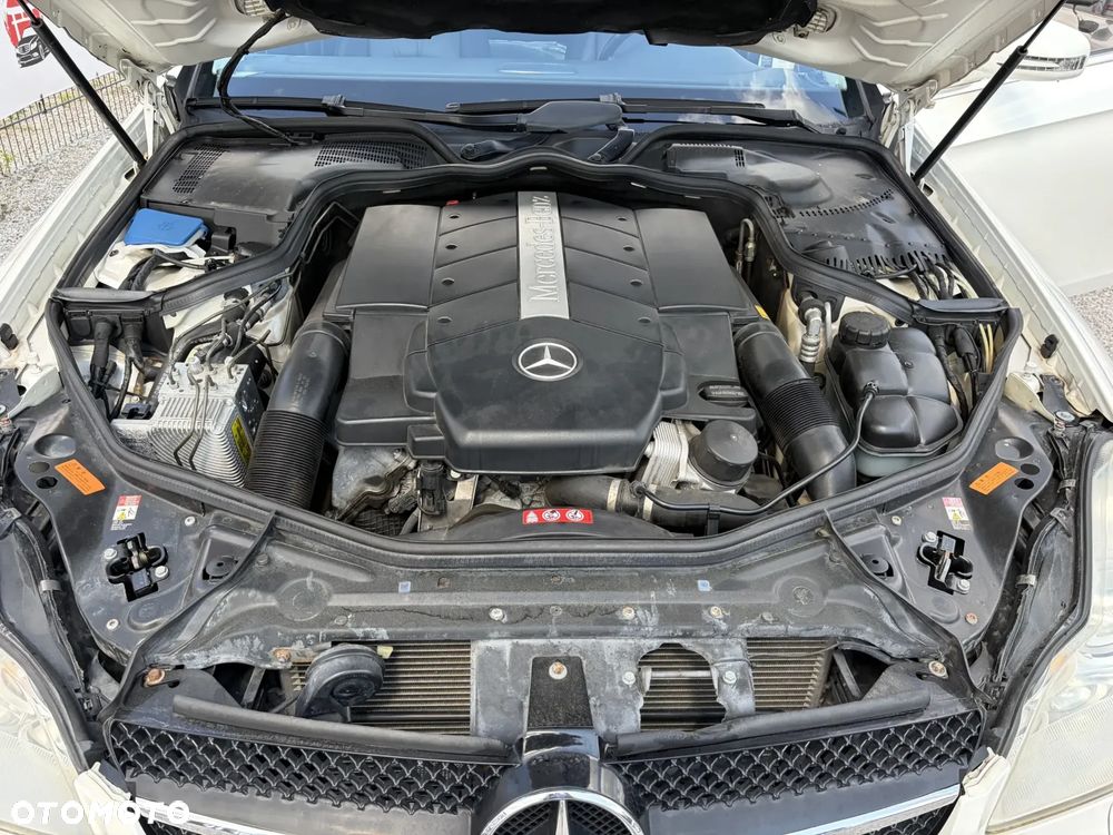 Mercedes-Benz CLS 500 - 24