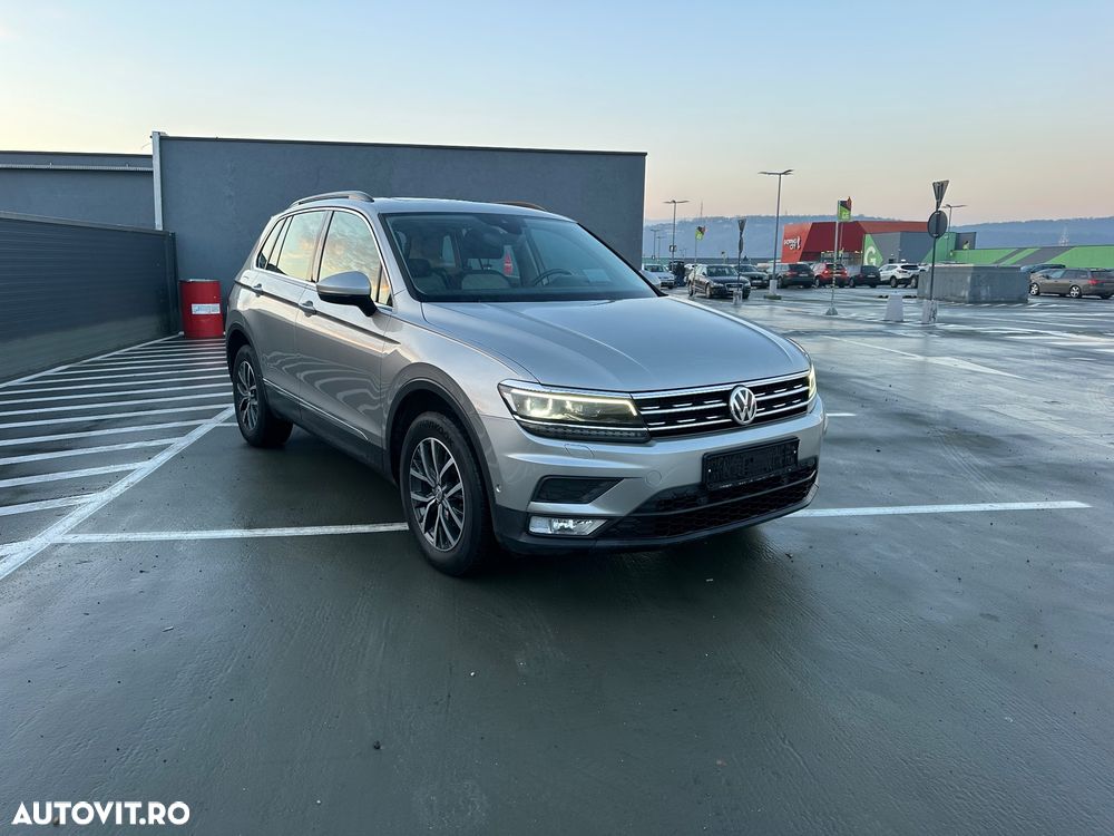 Volkswagen Tiguan - 38