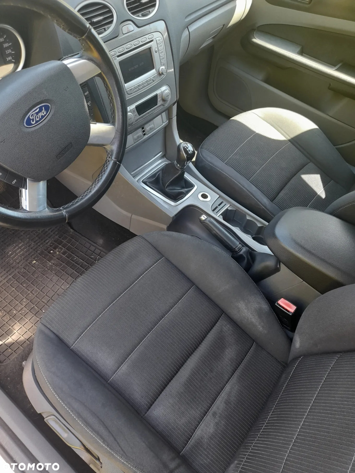 Ford Focus 1.8 FF Platinium X - 13