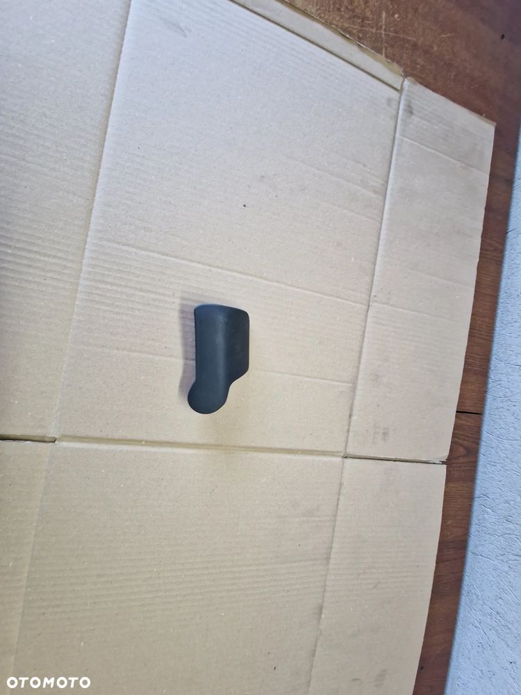 AUDI A4 A5 A6 Q5 RĄCZKA OTWIERANIA MASKI KOMPLETNA - 2