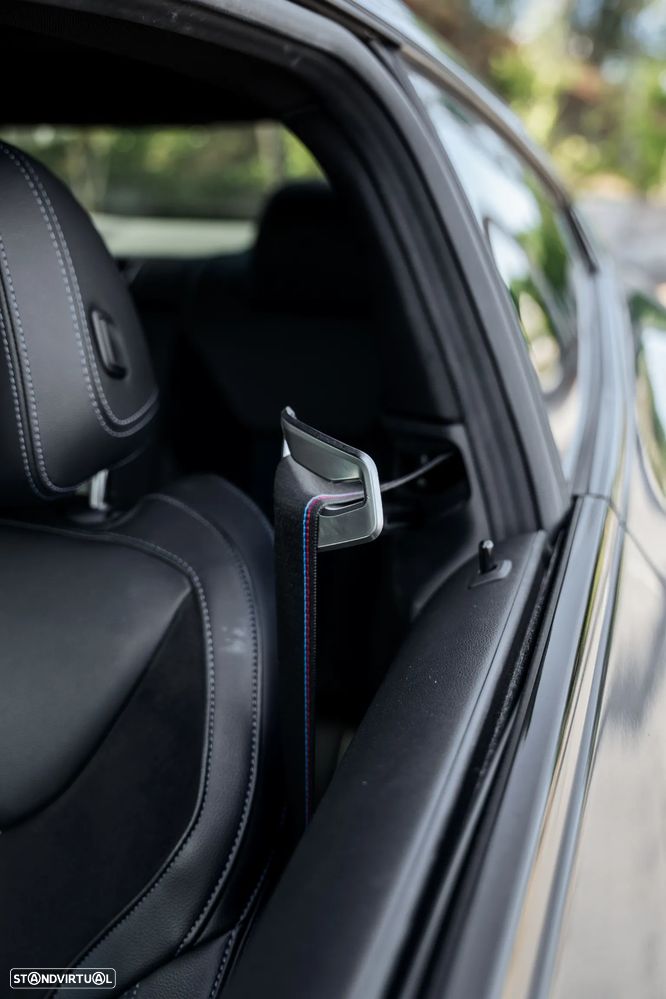 BMW 420 d Pack Desportivo M Auto - 30