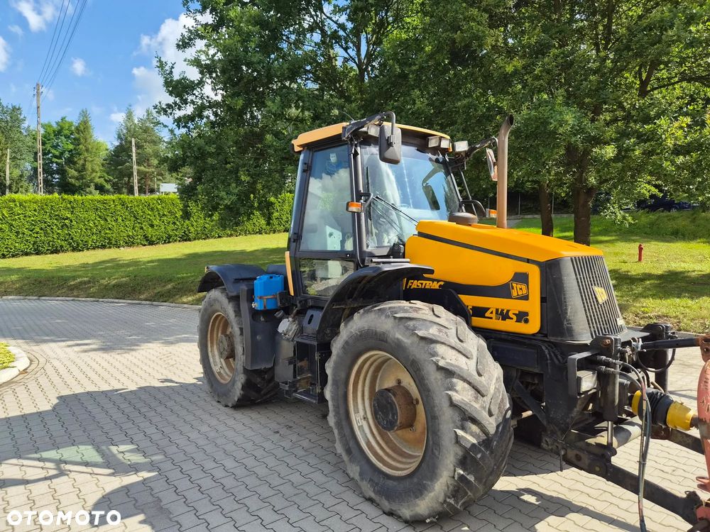 JCB FASTRAC 2115 - 6