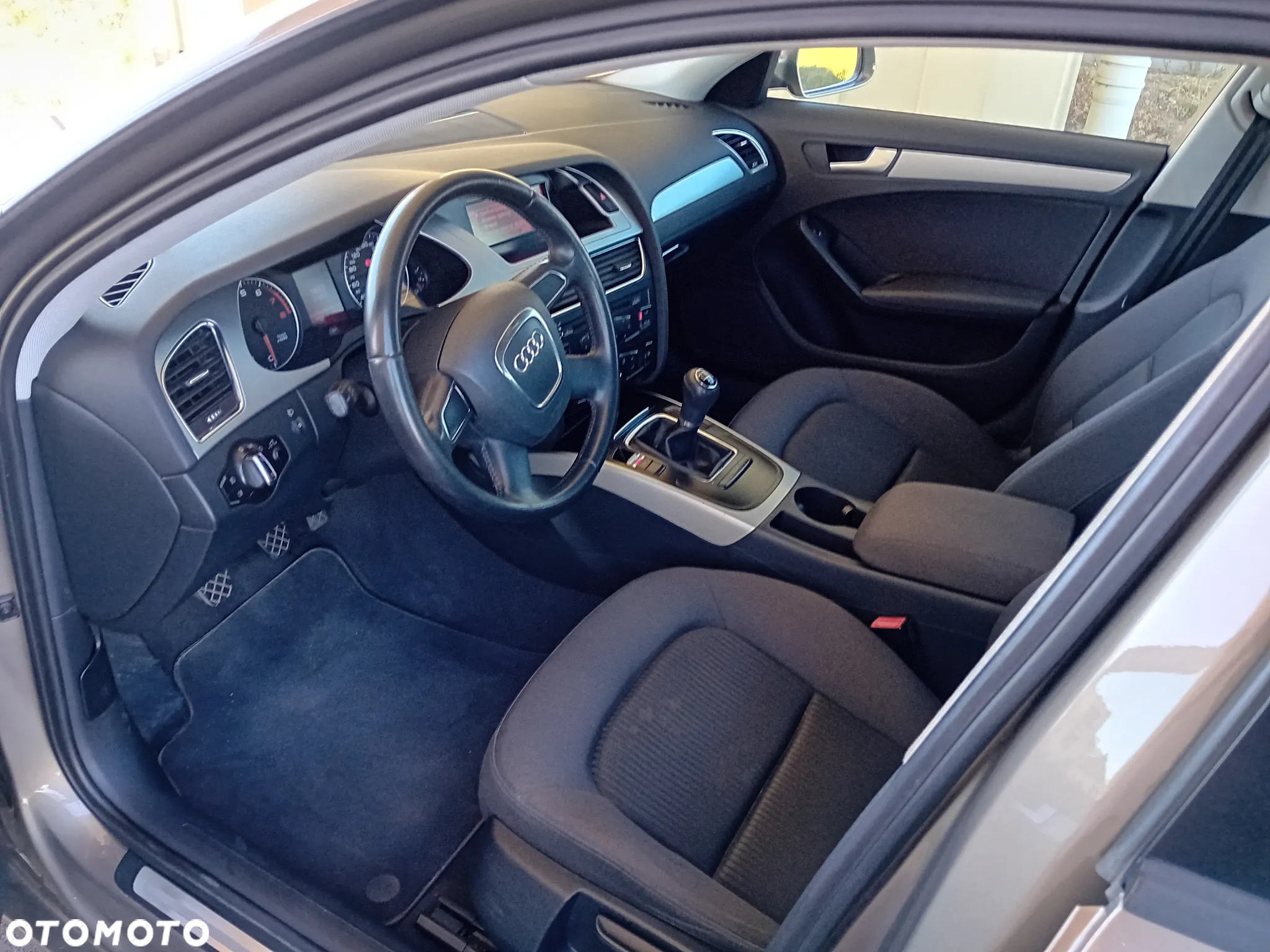 Audi A4 Avant 1.8 TFSI Ambition - 9