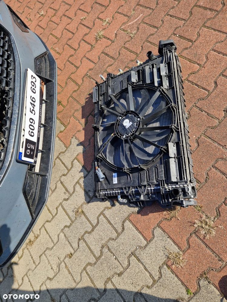 Volvo V60 B4 D Plus Dark - 25