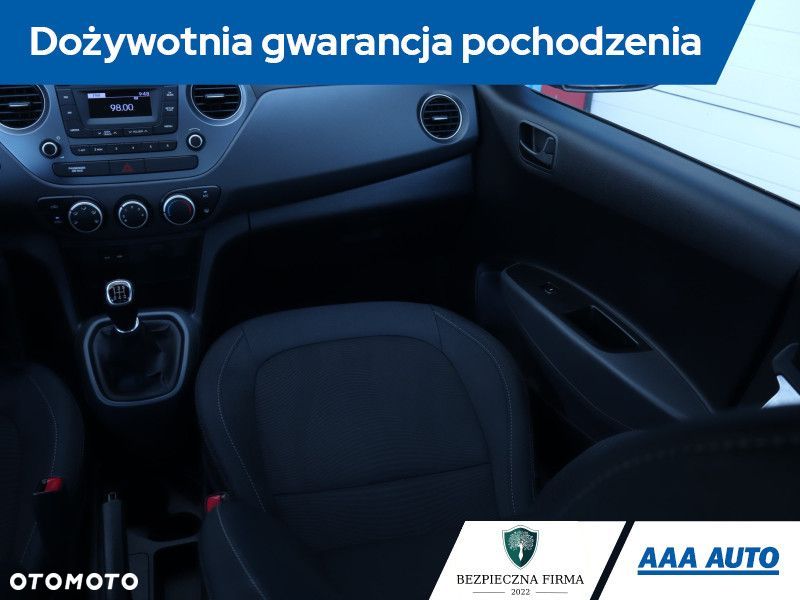 Hyundai i10 - 10