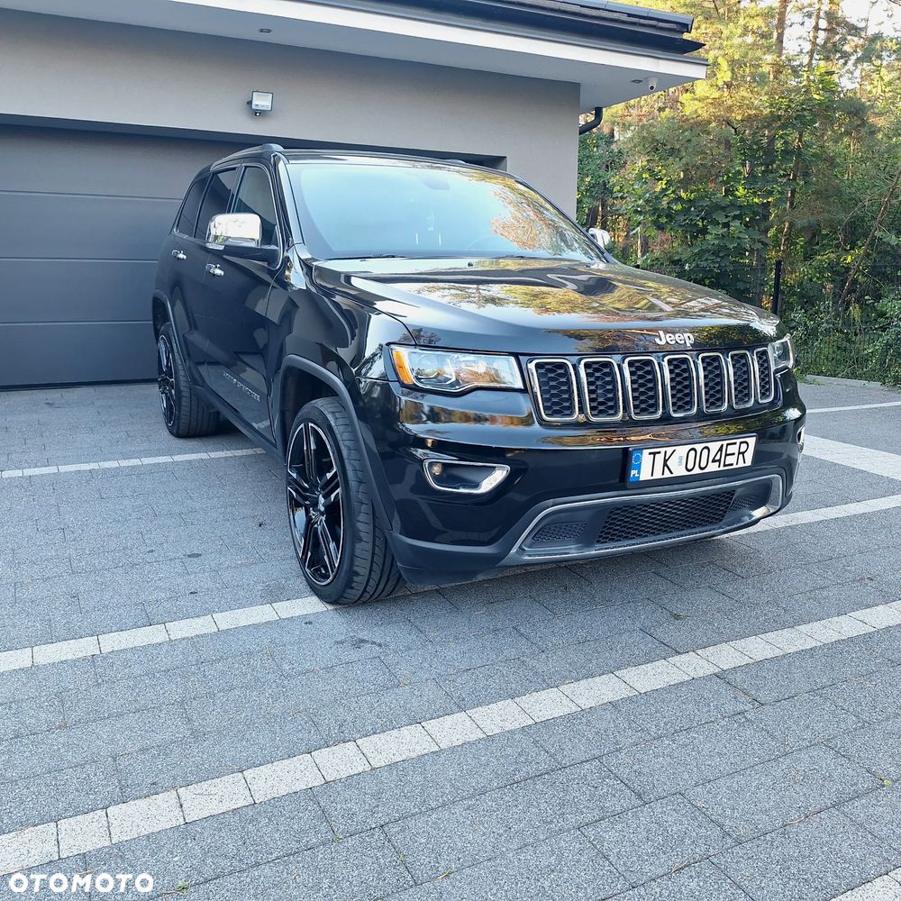 Jeep Grand Cherokee - 17