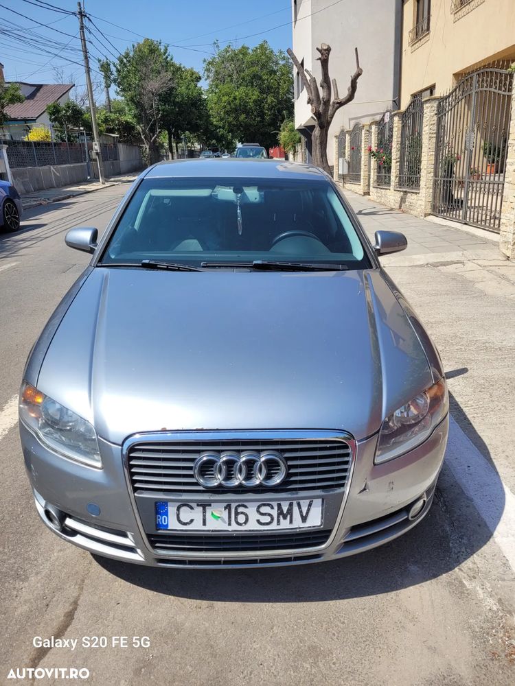 Audi A4 - 4