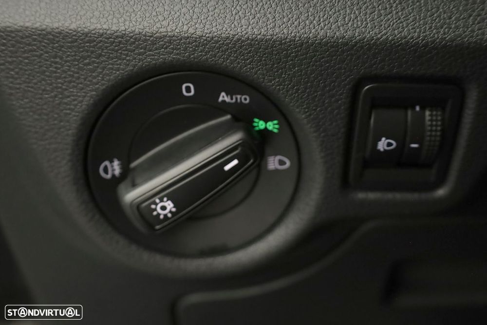 Skoda Kamiq 1.0 TSI Ambition DSG - 18