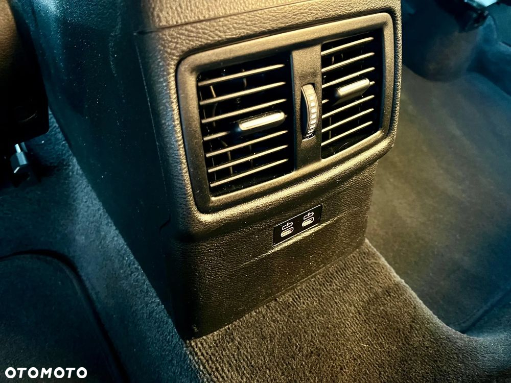 BMW X1 - 31