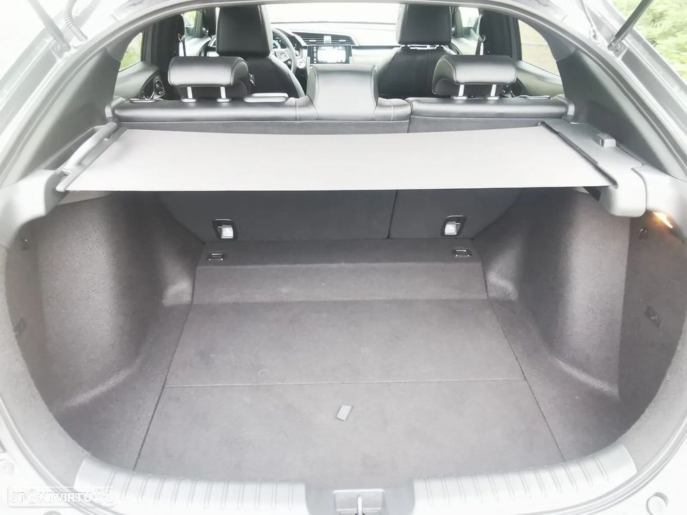 Honda Civic 1.0 i-VTEC Executive Premium - 16