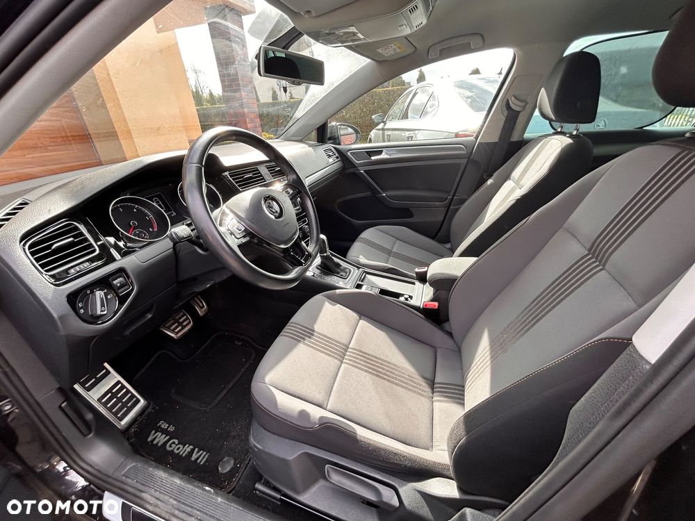 Volkswagen Golf 1.6 TDI BlueMotion Technology DSG Allstar - 9