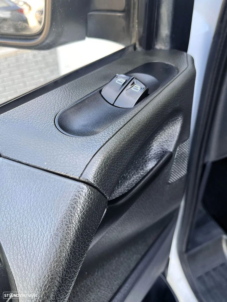 Mercedes-Benz Vito 110 CDi/32 - 13