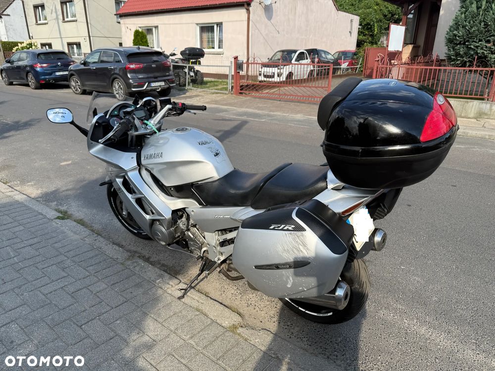 Yamaha FJR - 7