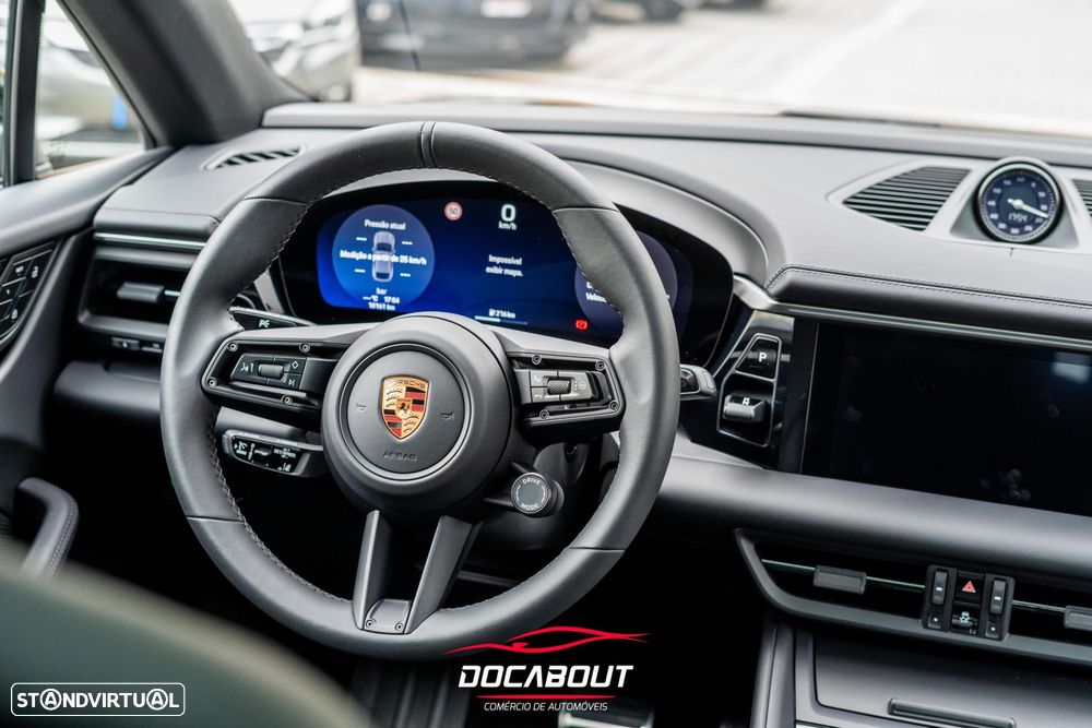 Porsche Macan - 23