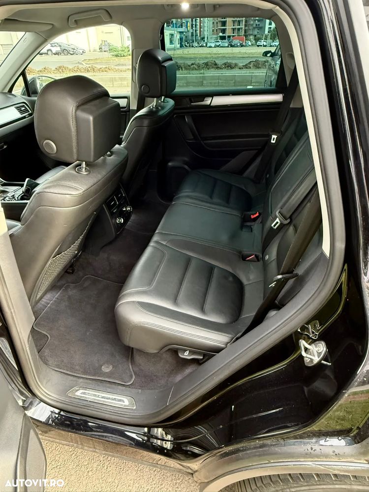 Volkswagen Touareg - 8
