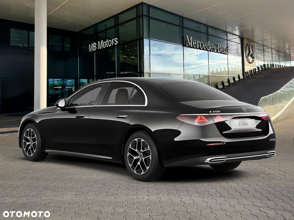 Mercedes-Benz Klasa E - 8