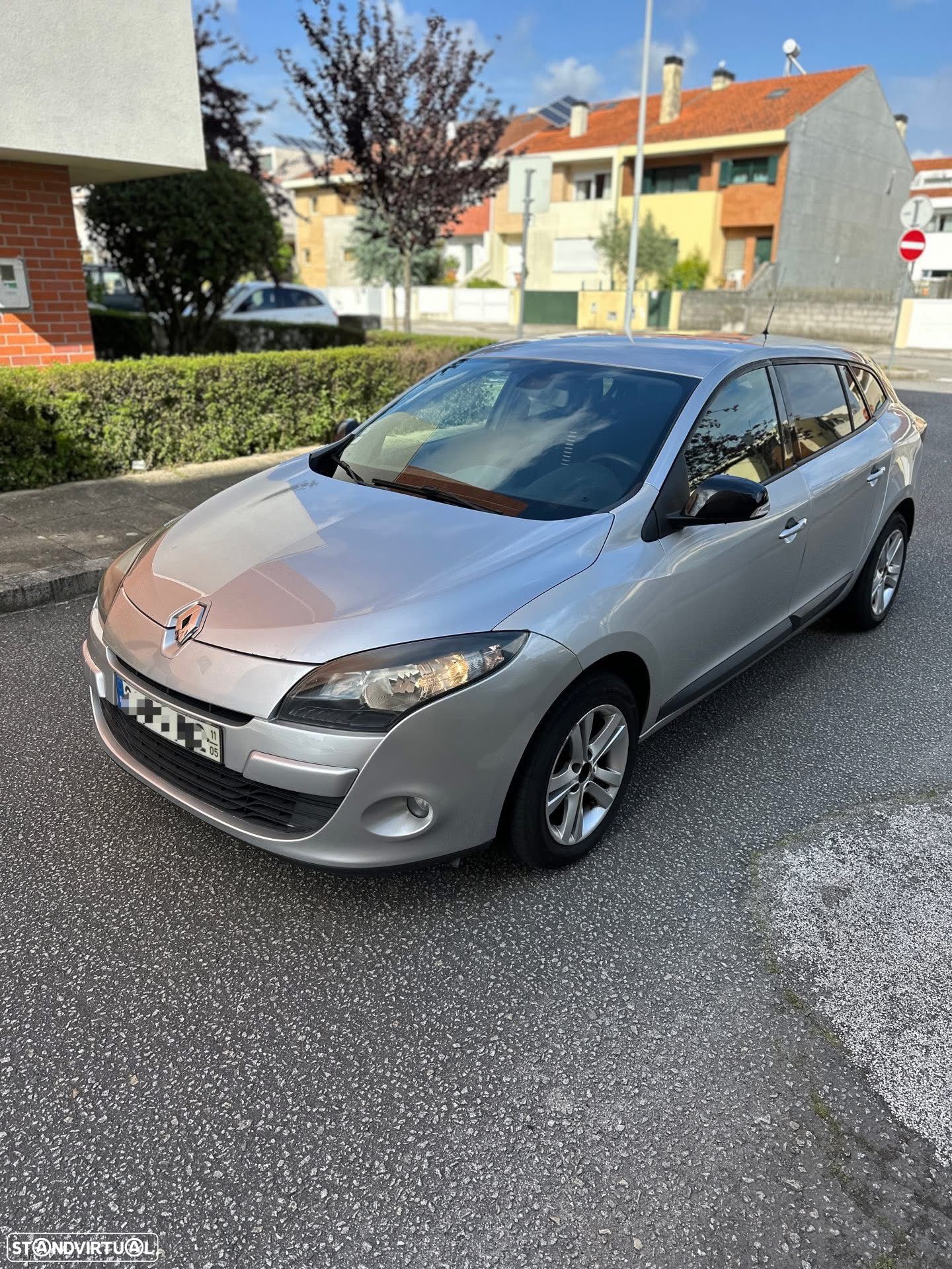 Renault Mégane 1.5 dCi Dynamique - 1
