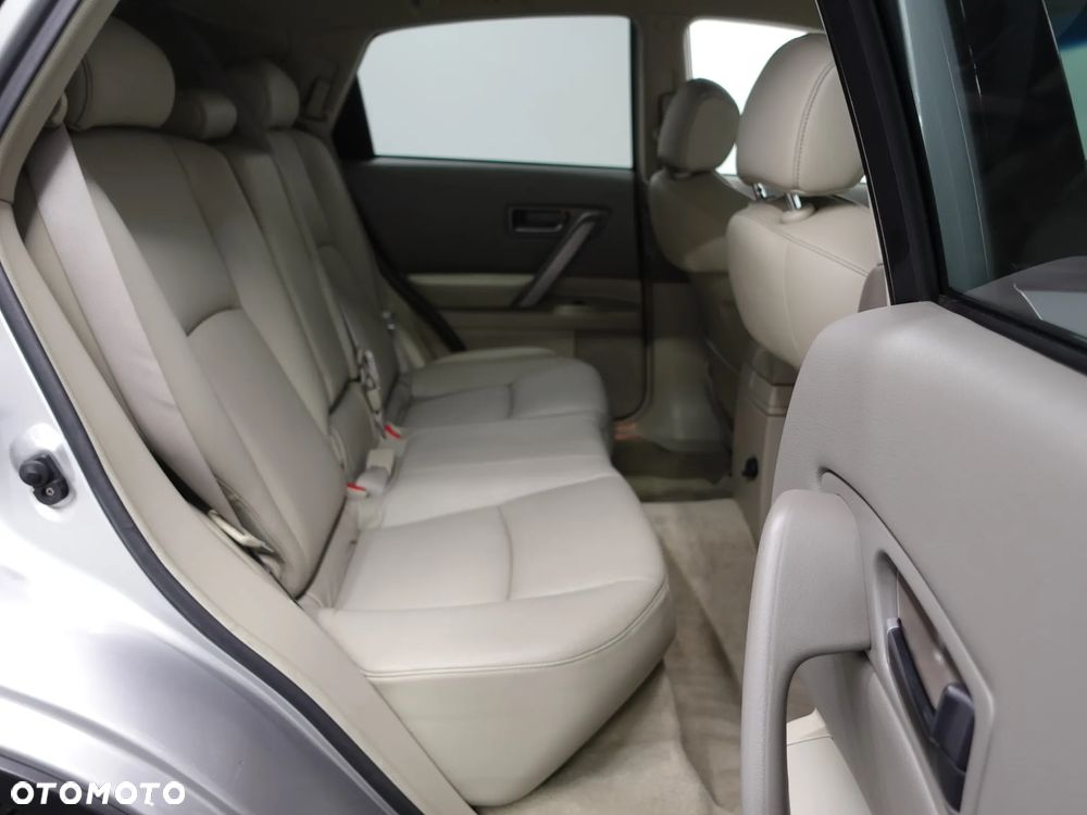 Infiniti FX FX35 - 26