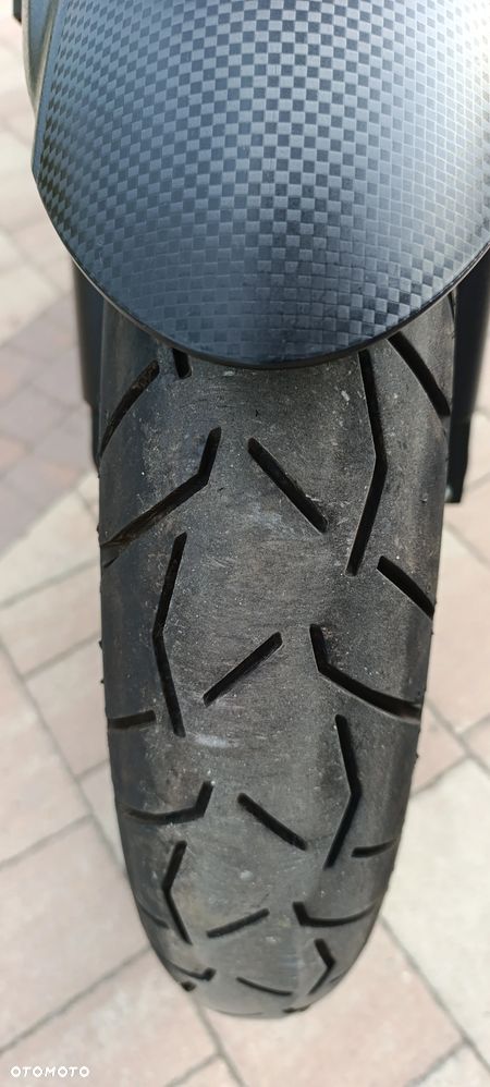 Suzuki V-STROM - 17
