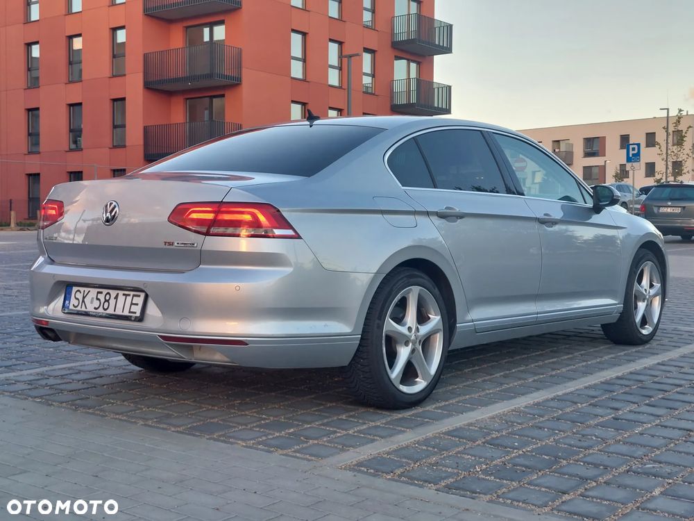 Volkswagen Passat 1.8 TSI BMT Comfortline DSG - 2