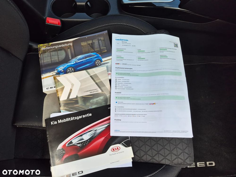 Kia Ceed 1.4 T-GDI OPF Vision - 26