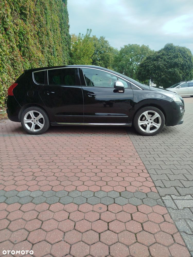 Peugeot 3008 2.0 HDi Premium - 4