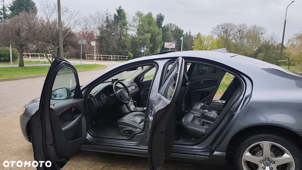 Volvo S80 2.4D5 Executive - 11