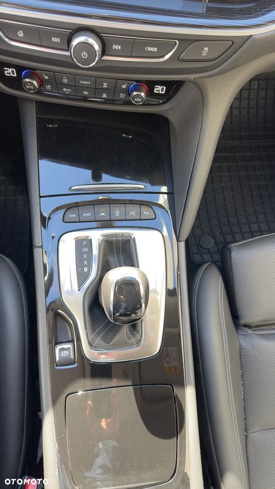 Opel Insignia 1.6 T Elite S&S - 22