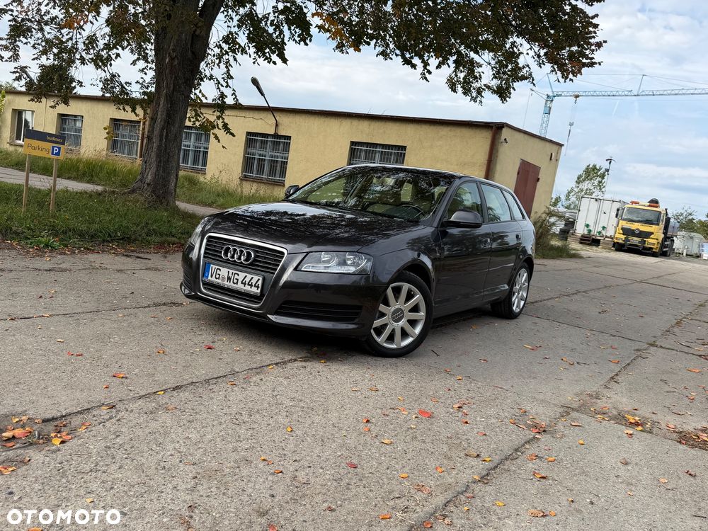Audi A3 Sportback 2.0 TDI DPF Ambiente - 27